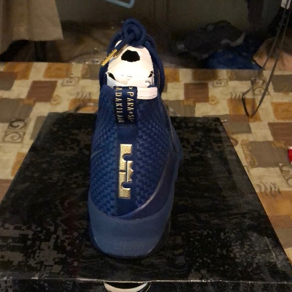 Nike Lebron XIV “Agimat “ VNDS - Picture 7 of 8